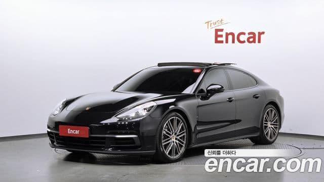 Porsche Panamera 3.0 AWD, фото 1