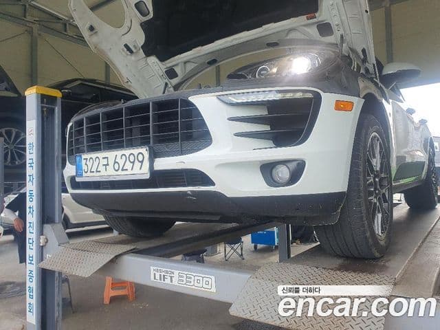 Porsche Macan 2.0 95B