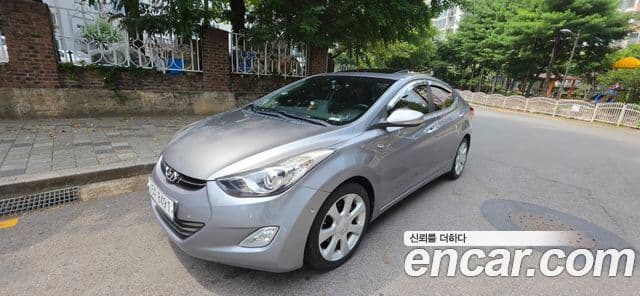 Hyundai AVANTE M16 GDI Top
